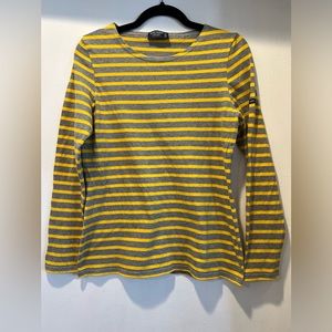 Saint James, yellow and gray stripe T-shirt.